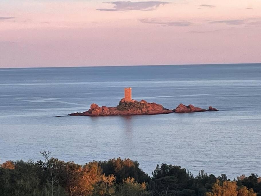 فندق Blue Horizon Saint-Raphaël المظهر الخارجي الصورة
